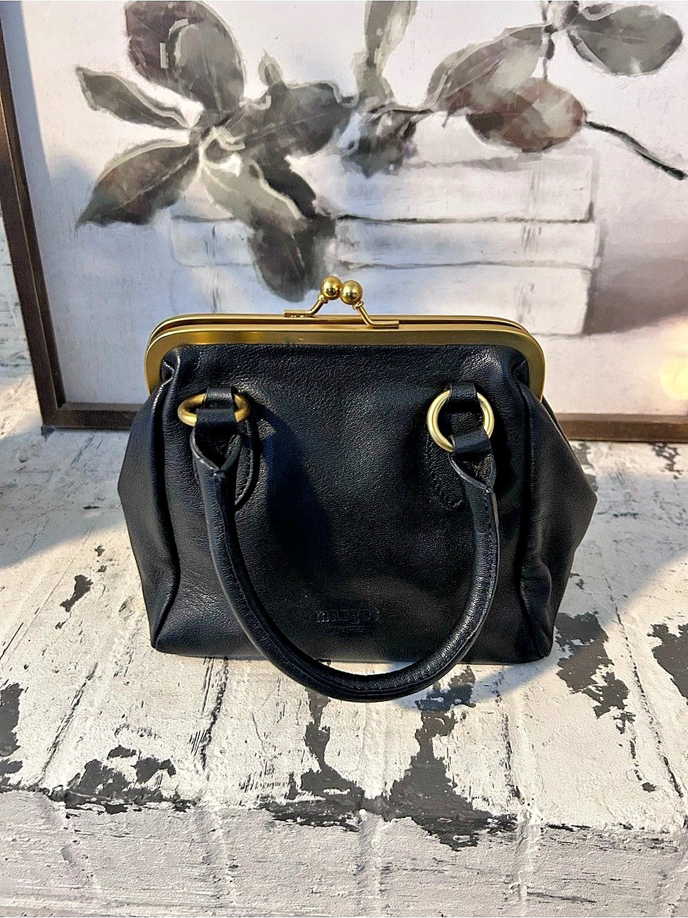 Margot vintage kiss lock bag